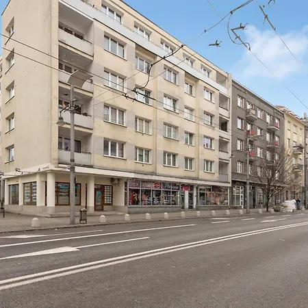 Centrum By Grand *